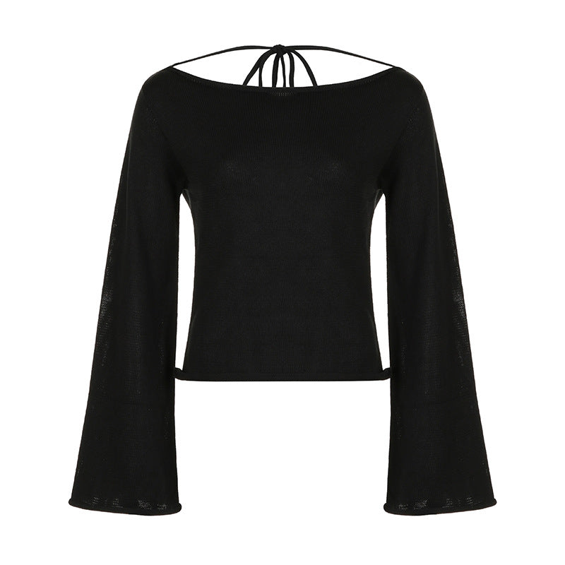 Lune London | Knitted sweater with bell sleeves and lace