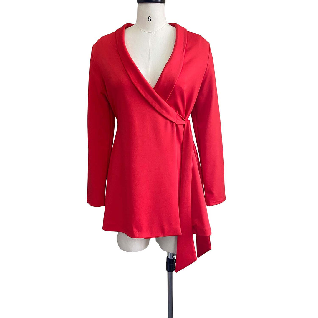 Wrapped jacket for women with elegant details and a narrow belt Lune London