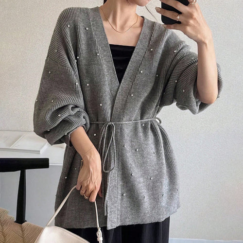 Ladies Elegant Knit Cardigan with Chic Pearls Accent and Style