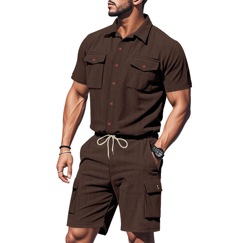 Casual men's short sleeve shirt with chic cargo shorts set