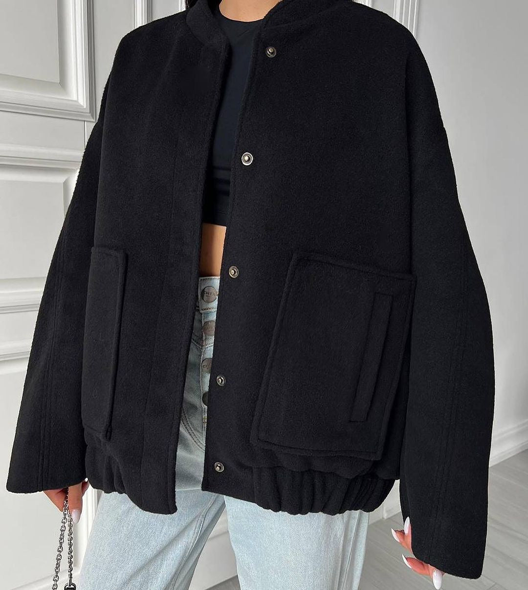 Fleece jacket for women with a relaxed fit and practical pockets Lune London