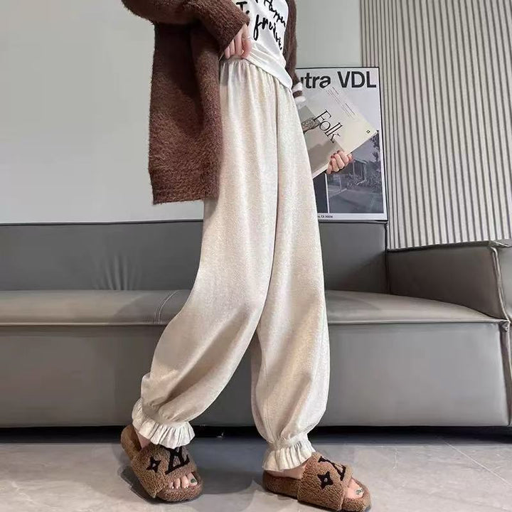 Comfortable palazzo pants for women in shiny material Lune London
