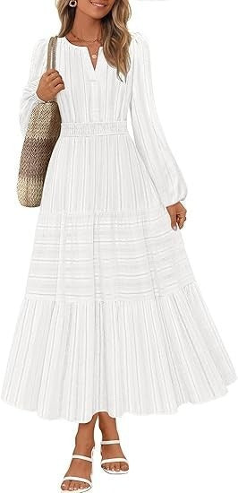 Robe maxi pour femmes avec de magnifiques manches bouffantes et une taille froncée Chic & Stil