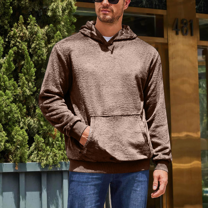 Comfortable fleece hoodie for men with kangaroo pocket Lune London