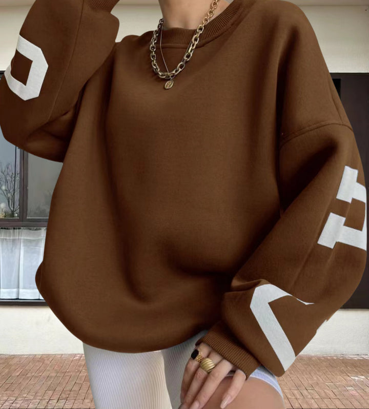 Oversized sweatshirt for women with graphic accents Lune London