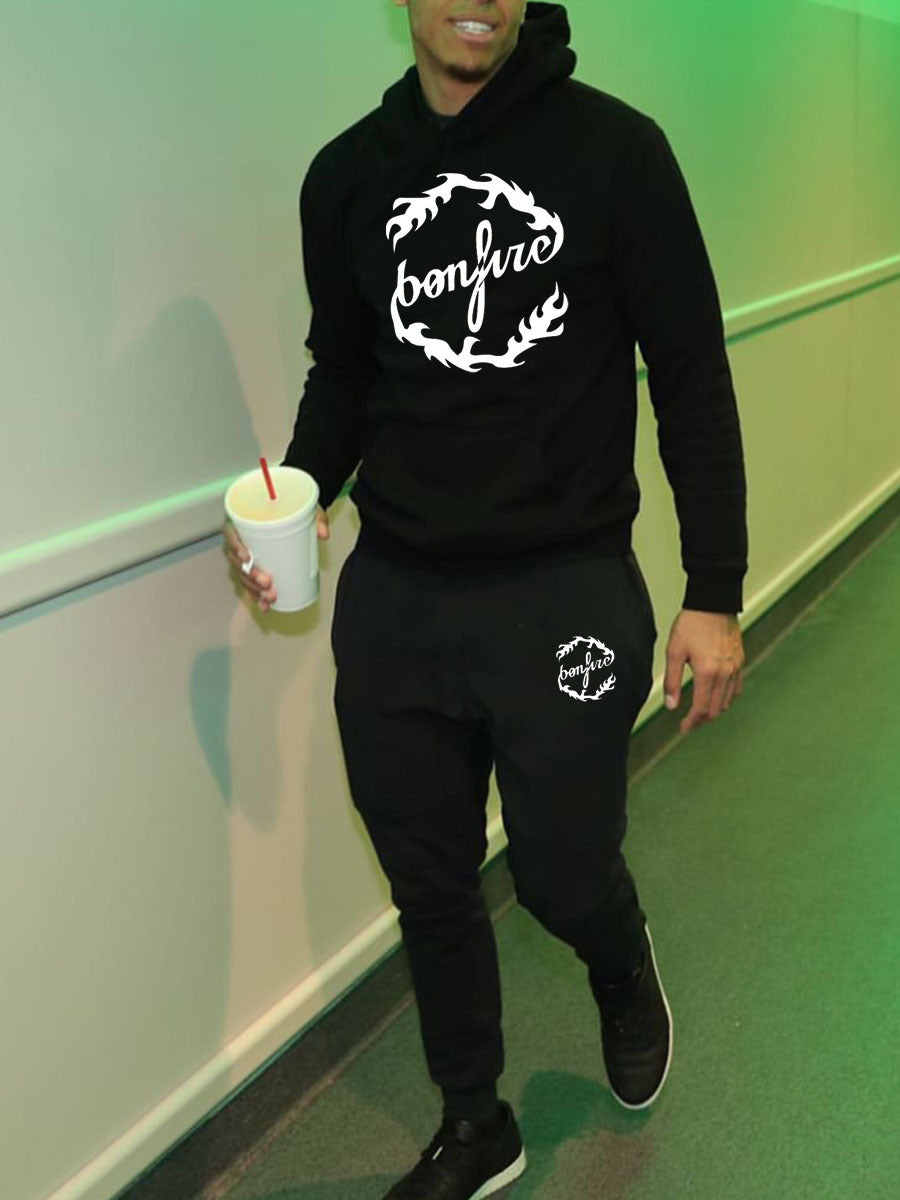 Women's hoodie and jogger set with modern logo Lune London