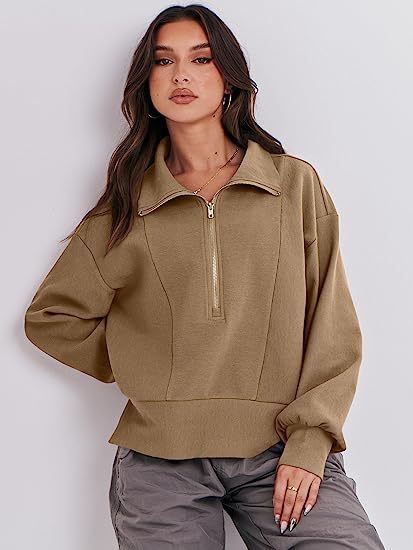 Women’s fleece sweatshirt with zipper and relaxed fit Lune London