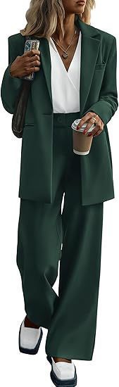 Elegant business suit set for women with wide legs and fitted blazer Lune London