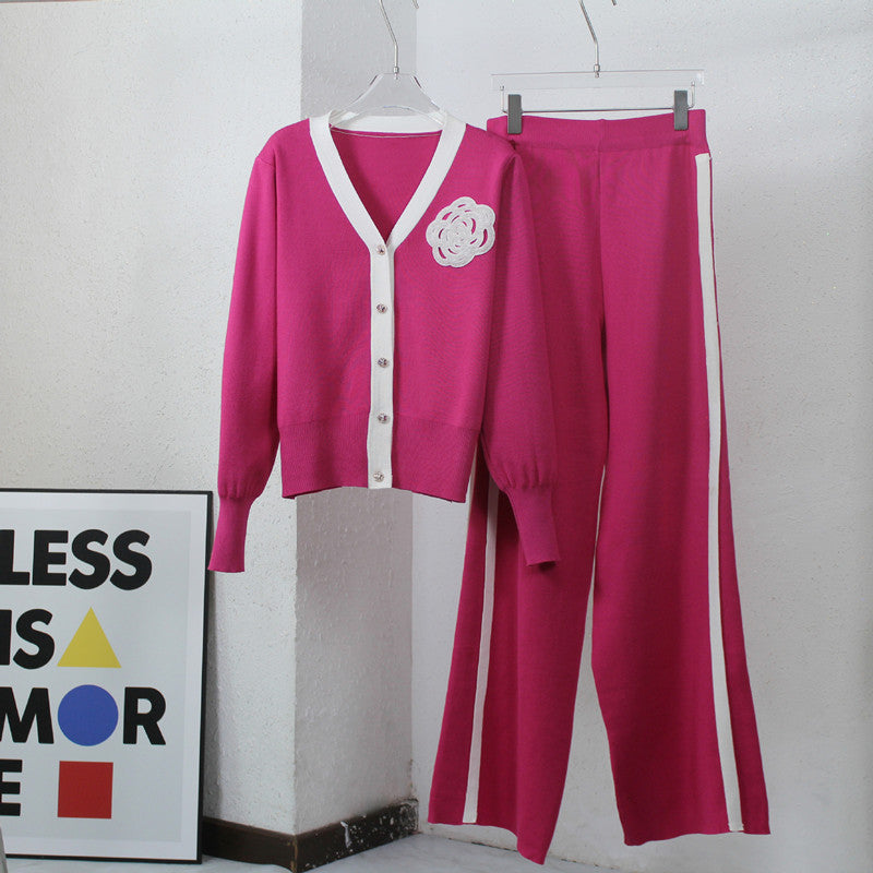 Knitted loungewear set for women with elegant button placket and trendy details Lune London