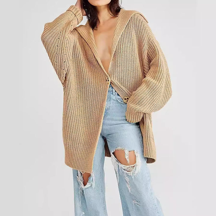 Casual knitted jacket for women with loose fit and large buttons Lune London