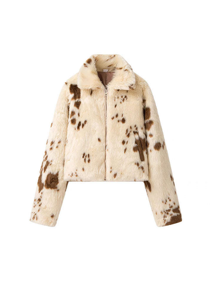 Trendy short jacket for women in faux fur with unique animal print Lune London