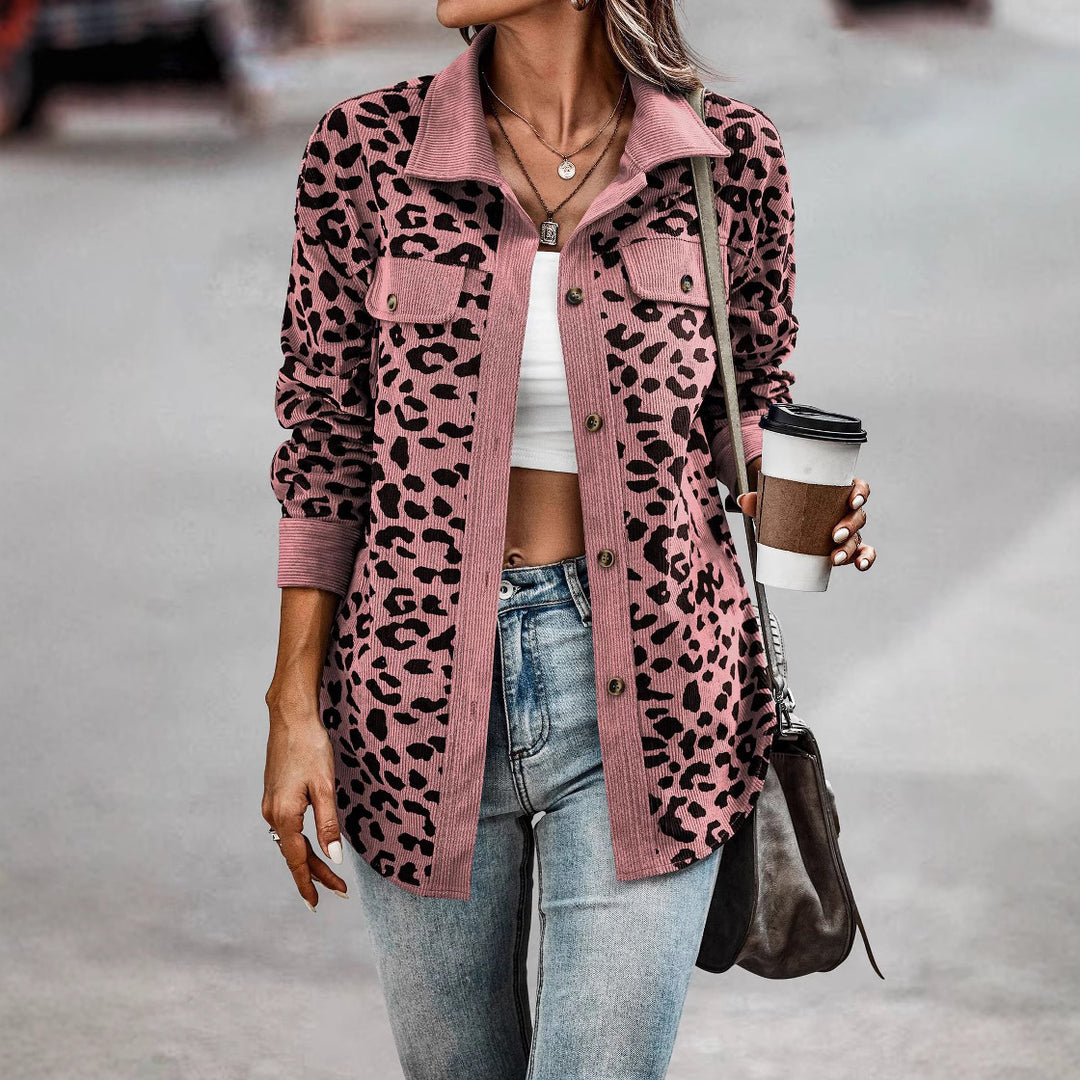 Women's jacket in leopard print with structured fabric and practical pockets Lune London