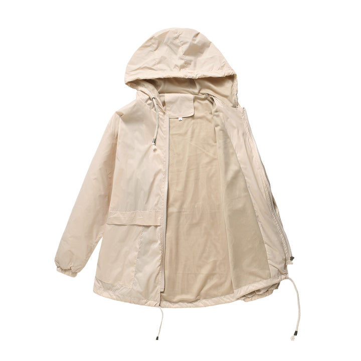 Women's sporty windbreaker jacket with adjustable hood and elastic cuffs Lune London