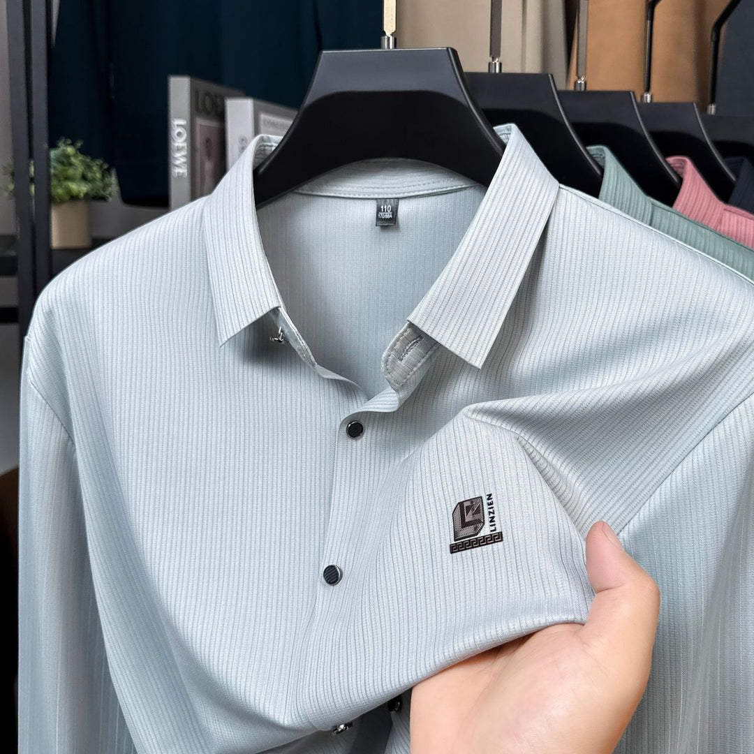Elegant shirt for men with a textured design and modern accents Lune London