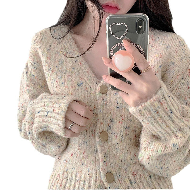 Cardigan en tricot épais et confortable pour femmes avec décolleté en V et boutons Chic & Stil