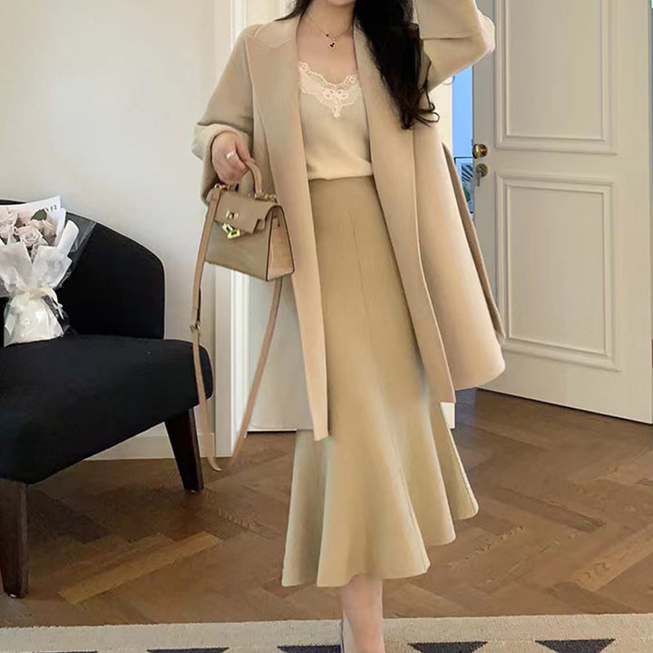 Ensemble de Cardigan Élégant pour Femmes avec Détails Contrastés et Fermeture Boutonnée Chic & Stil