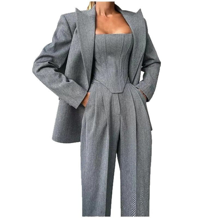 Women's jacket with fitted top and wide legs Lune London