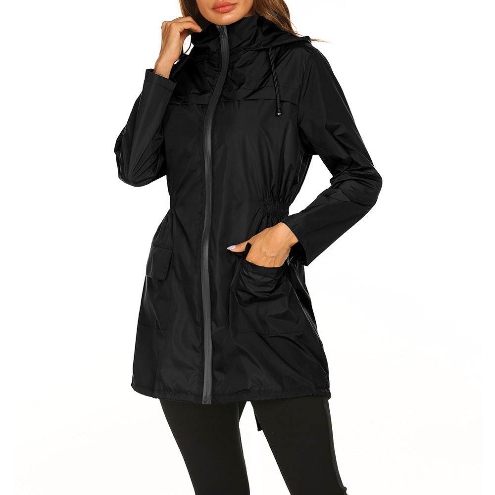 Practical leisure jacket for women with adjustable waist and large pockets Lune London