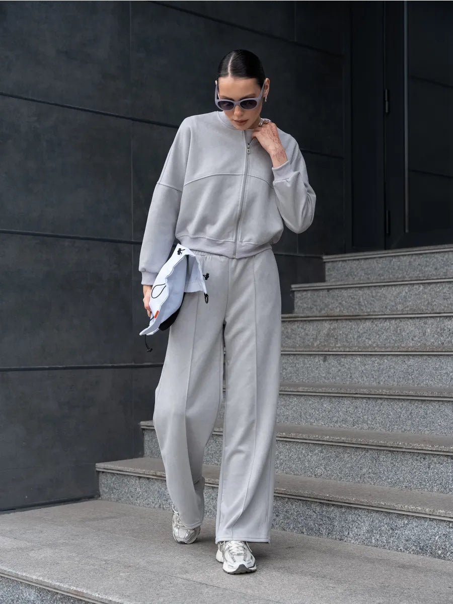 Oversized sport jacket for women with elastic sleeves and wide pants Lune London