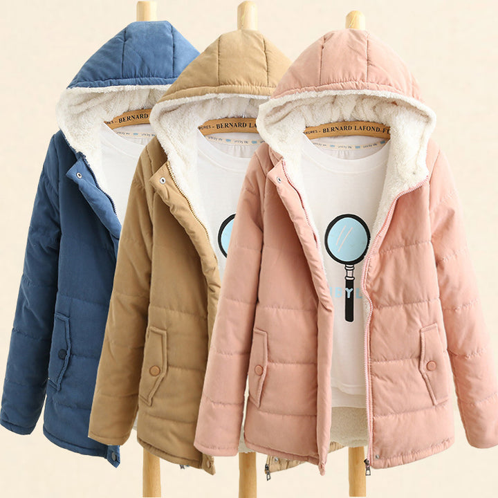 Quilted transition jacket for women with comfortable fleece lining and practical pockets Lune London