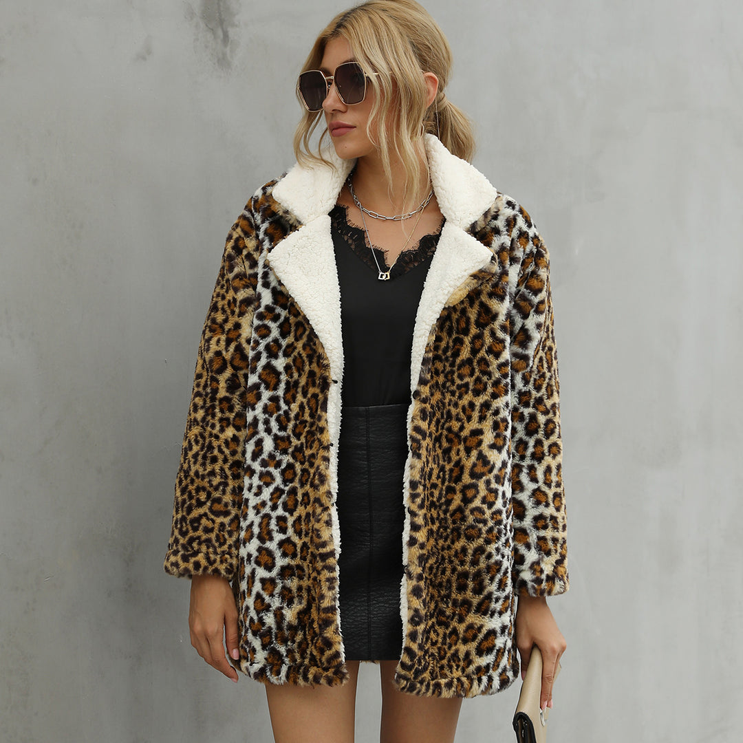 Cozy leopard fur coat for women Lune London