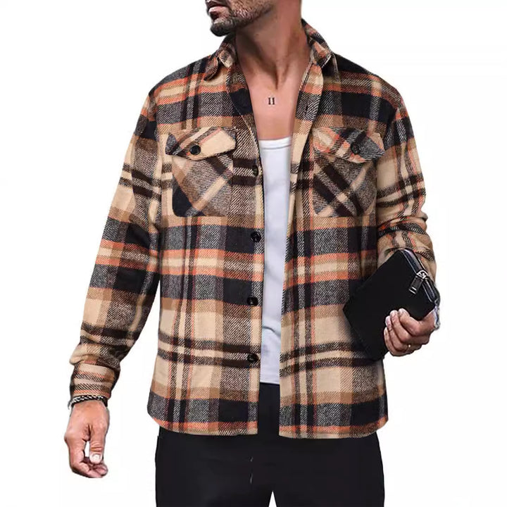 Men's flannel shirt with checkered pattern and functional pockets Lune London