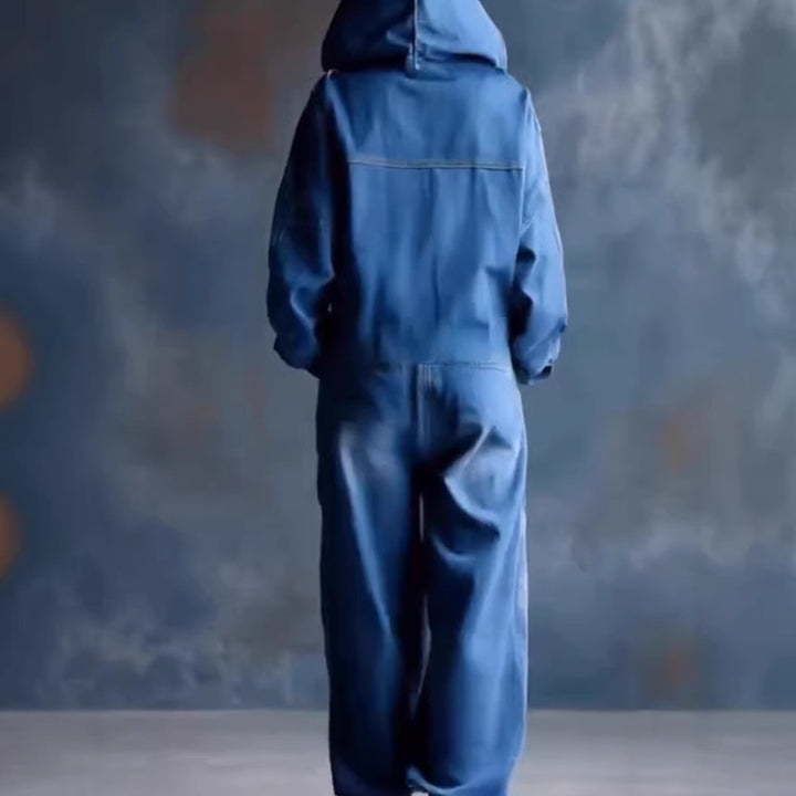Combinaison en denim décontractée pour femmes avec capuche et poches pratiques Chic & Stil