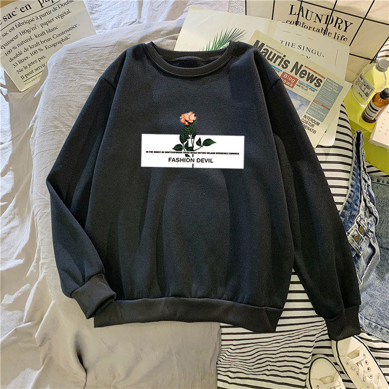 Women’s sweatshirt with floral motif Chic & Stil