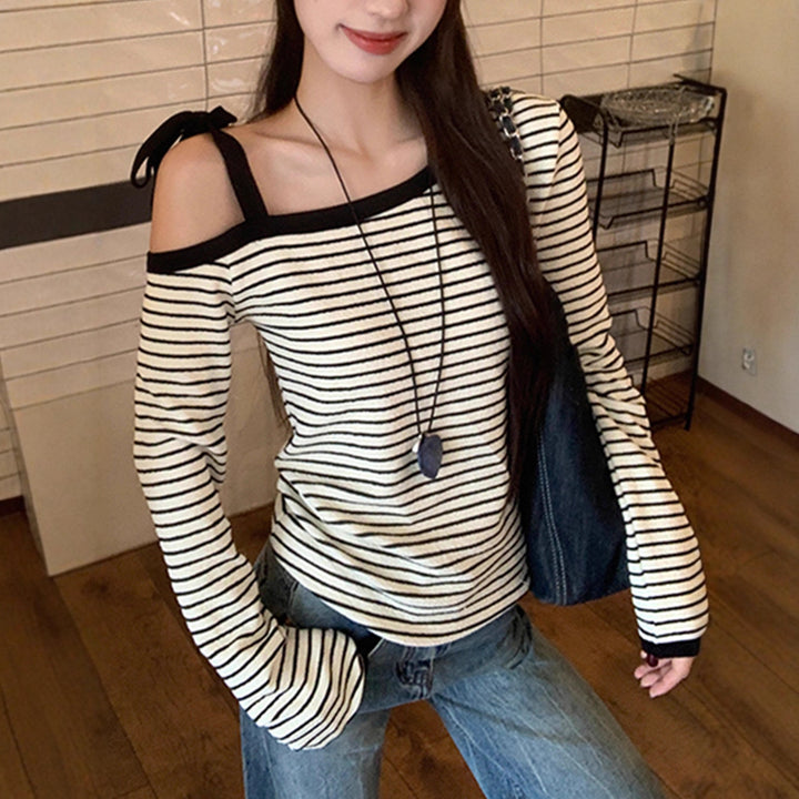 Women's Off-Shoulder Long Sleeve Shirt with Striped Pattern Chic & Stil