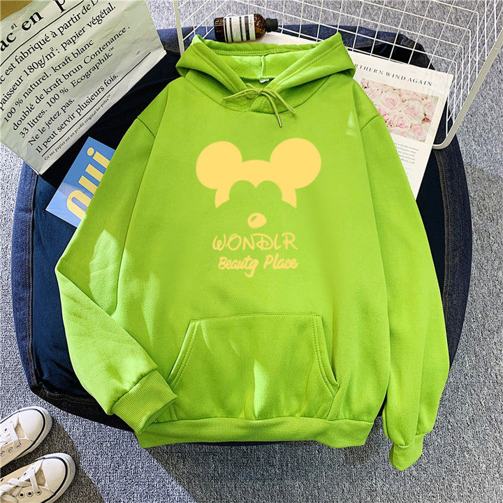 Women's hoodie with playful animal motif Chic & Stil