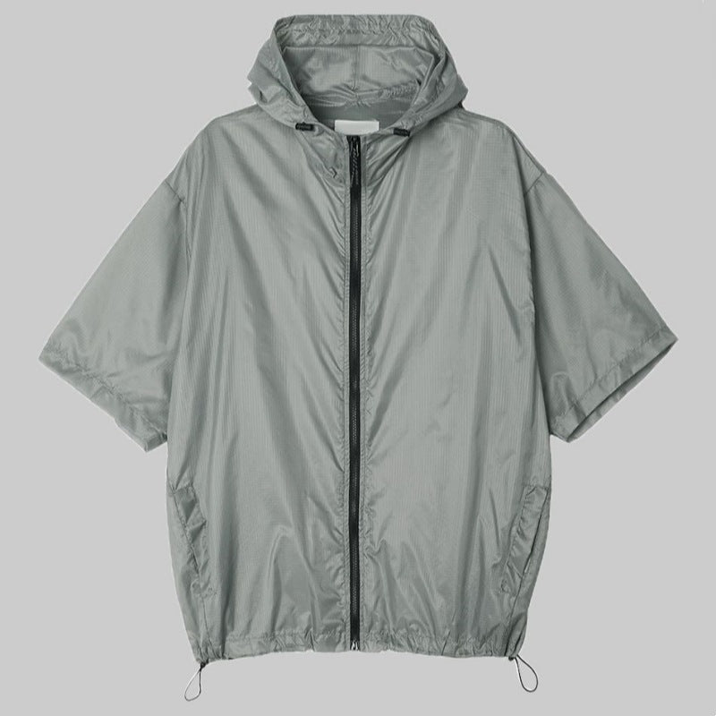 Veste à capuche légère et déperlant pour femmes Chic & Stil