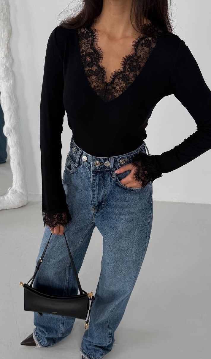 Robe femme avec délicate bordure en dentelle Chic & Stil