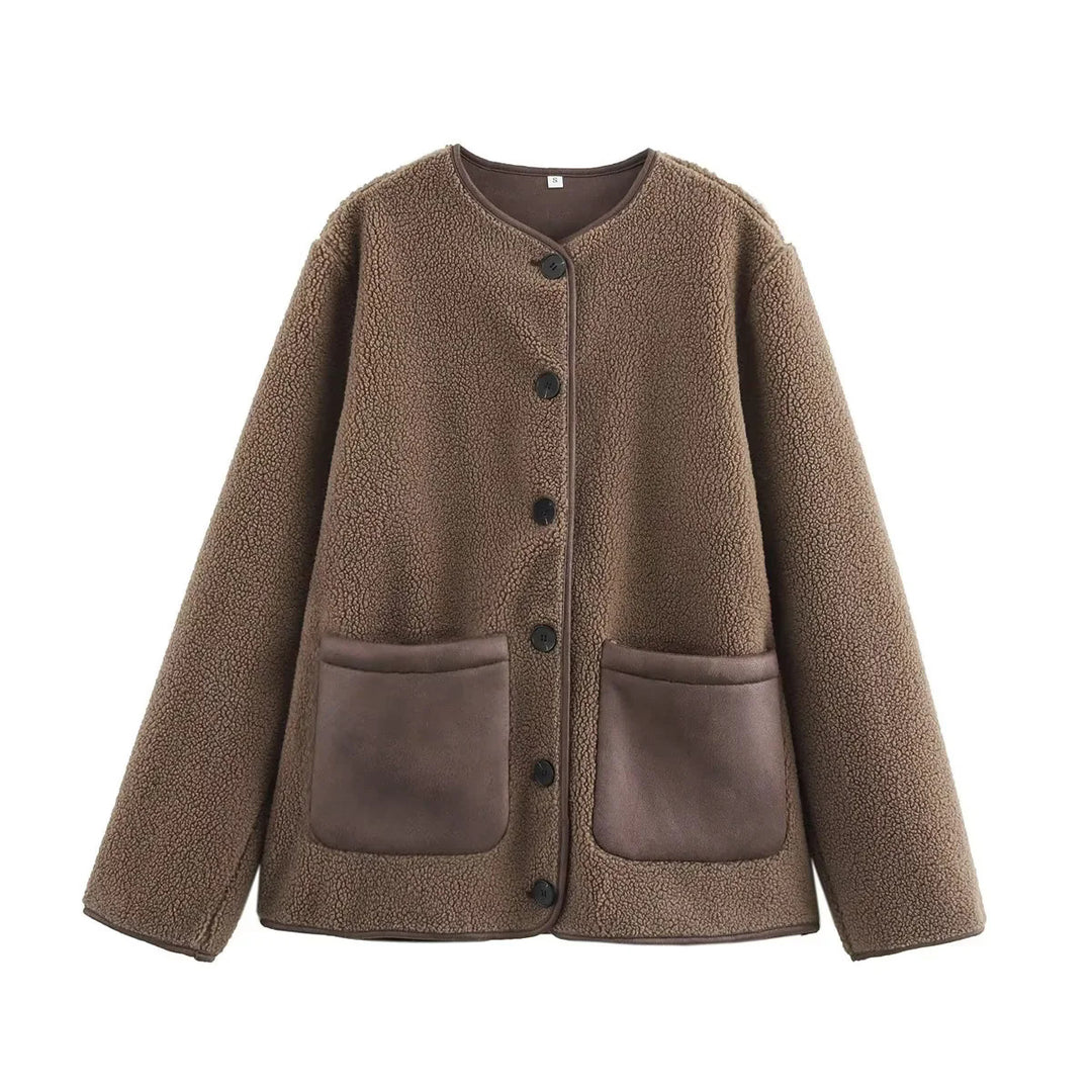 Ladies comfortable teddy jacket with practical pockets and button closure Lune London
