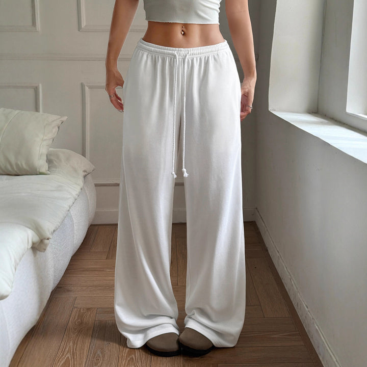 Loose and comfortable summer pants for women with elastic waistband and drawstring Lune London