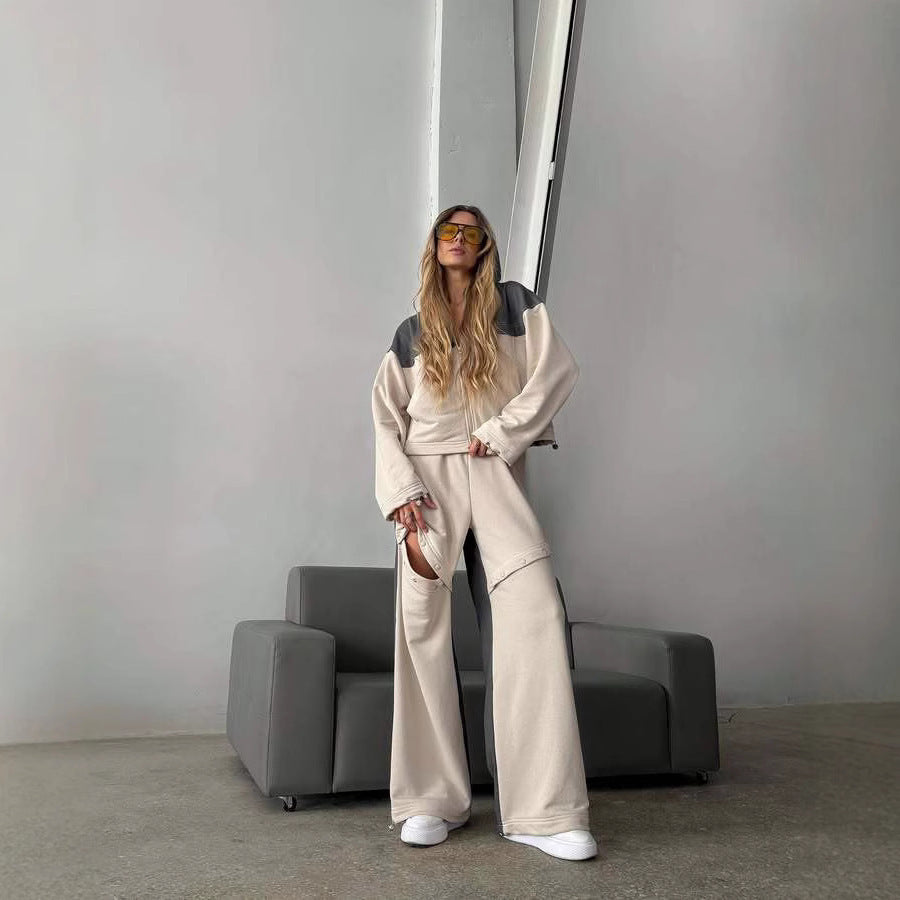 Women's sports set with trendy color block design and relaxed fit Lune London