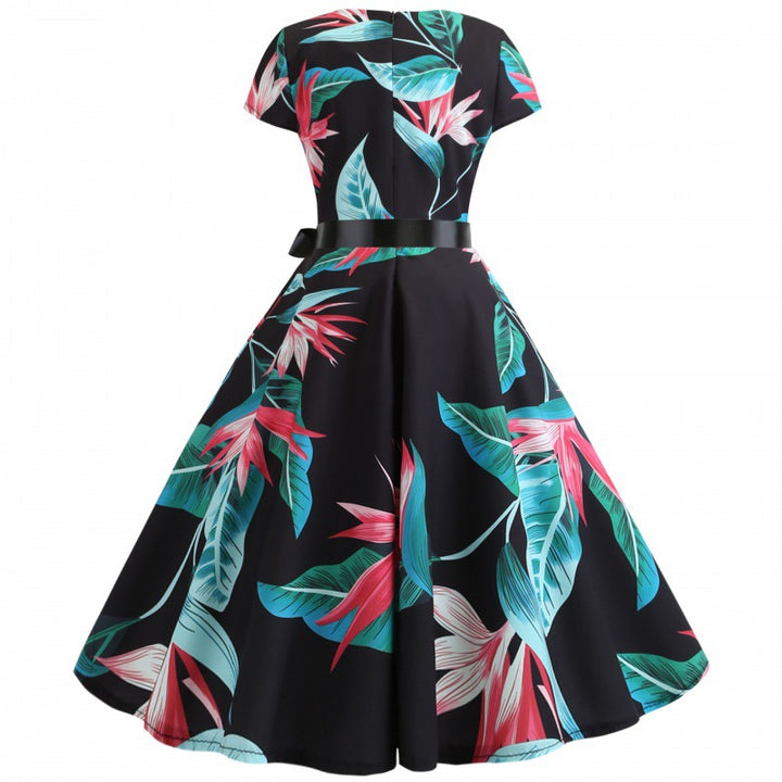 Robe évasée pour femme avec imprimé floral et ceinture à la taille Chic & Stil