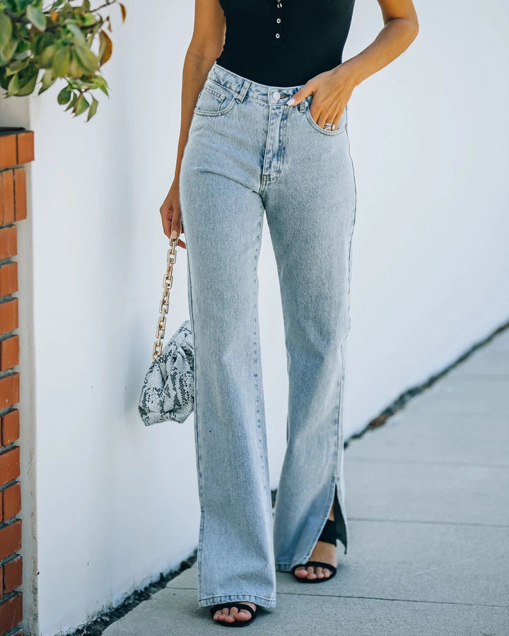 Wide jeans for women with side slits and high pockets Lune London