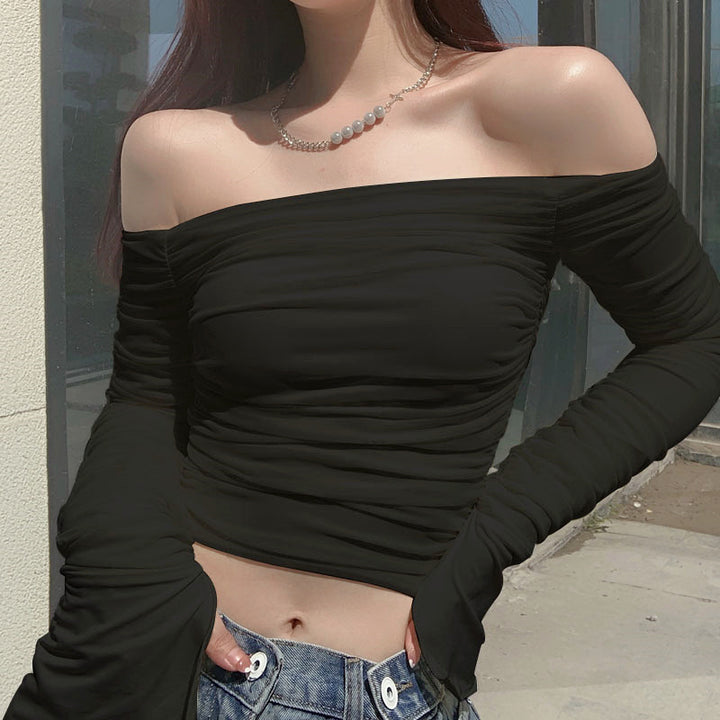 Ladies Elegant top with long sleeves and refined ruffle details Lune London