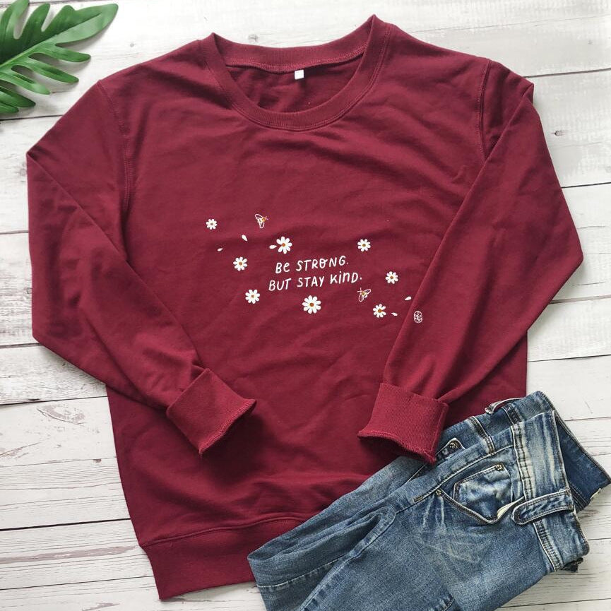 Sweat-shirt femme avec message inspirant et design floral Chic & Stil