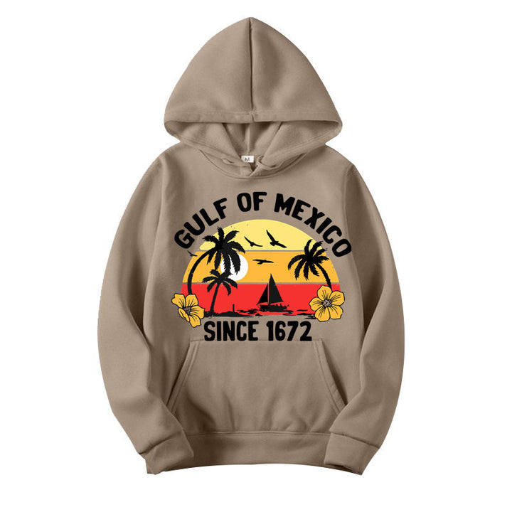 Women's hoodie with creative beach motif and high-quality fabric Chic & Stil
