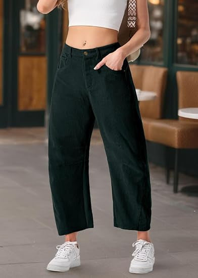 Pantalons en corduroy pour femmes avec poches latérales Chic & Stil