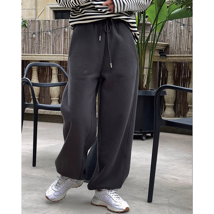 Pantalon de loisirs confortable pour femmes avec taille élastique et détails modernes Chic & Stil