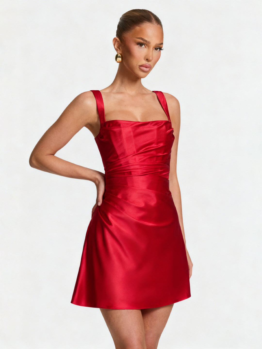 Ladies Elegant Cocktail Dress with Chic Square Neckline and Flowing Satin