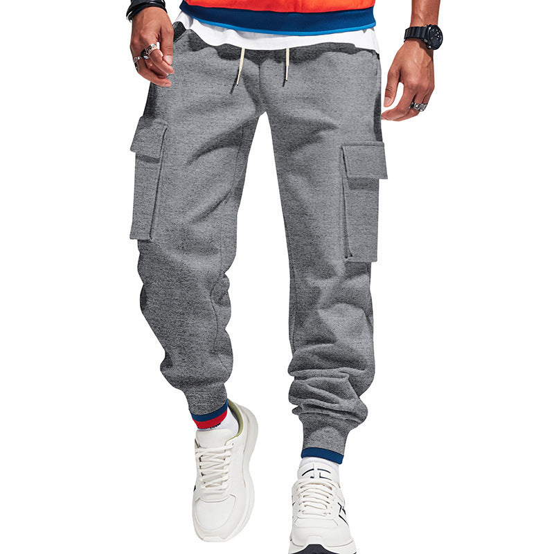 Men's cargo jogging pants with practical side pockets Lune London