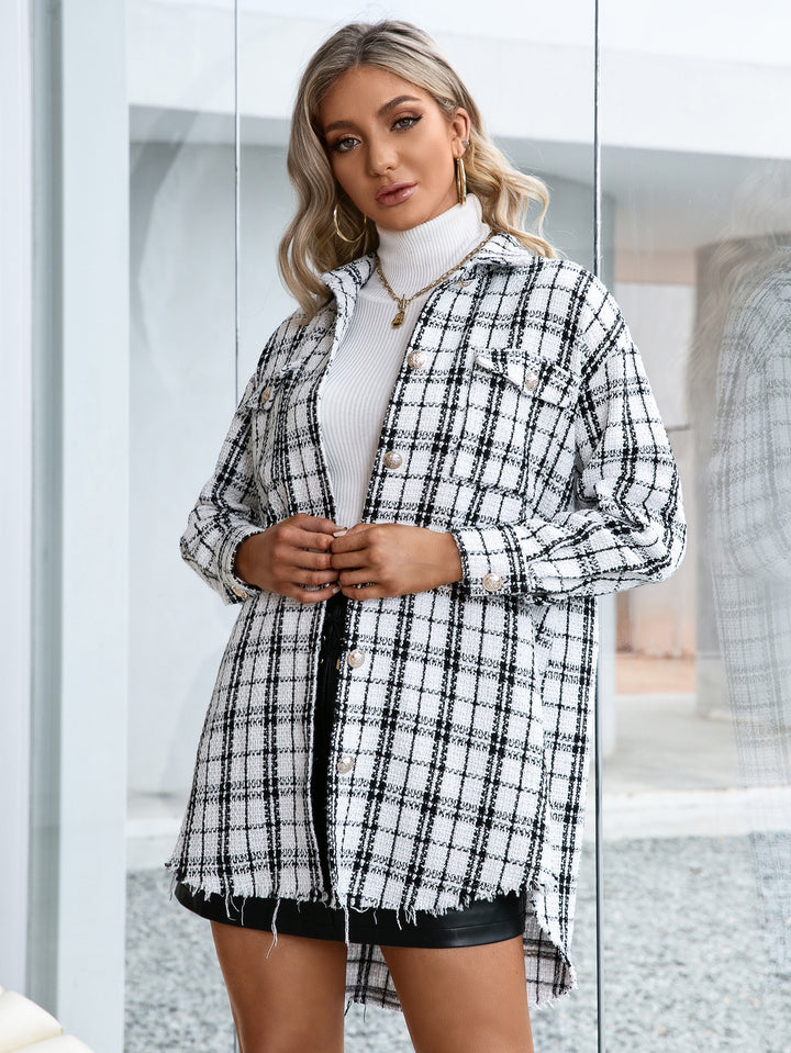 Plaid overshirt jacket for ladies with a relaxed fit and fringes Lune London
