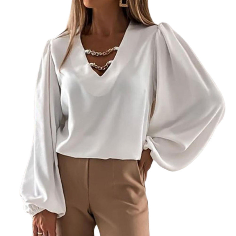 Elegant shirt for women with V-neck and chain detail Lune London