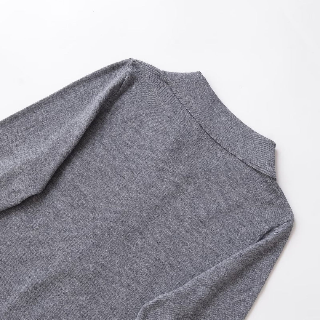Women's long sleeve sweater with polo collar and button-up neckline Lune London