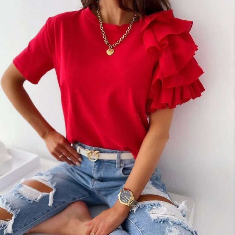T-shirt femme avec des détails de volants tendance Chic & Stil