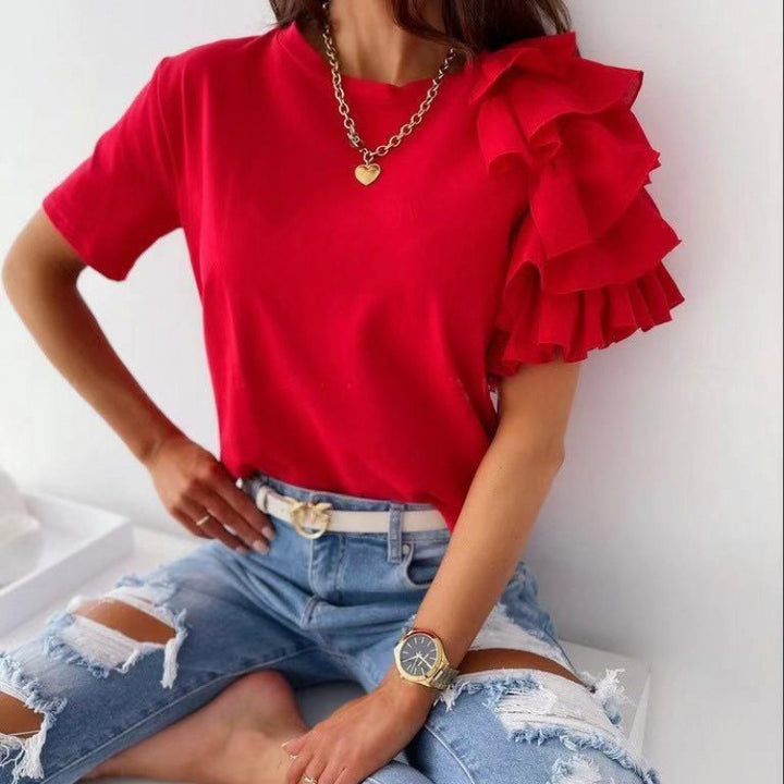 T-shirt femme avec des détails de volants tendance Chic & Stil