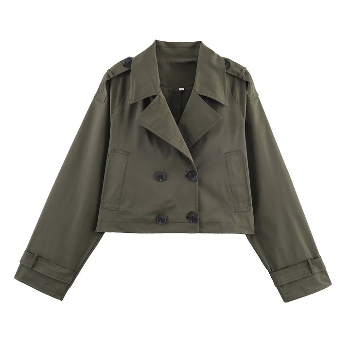 Cropped trench coat for women with double-breasted buttons and practical pockets Lune London